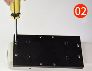 step 2 of using the manual pull tester